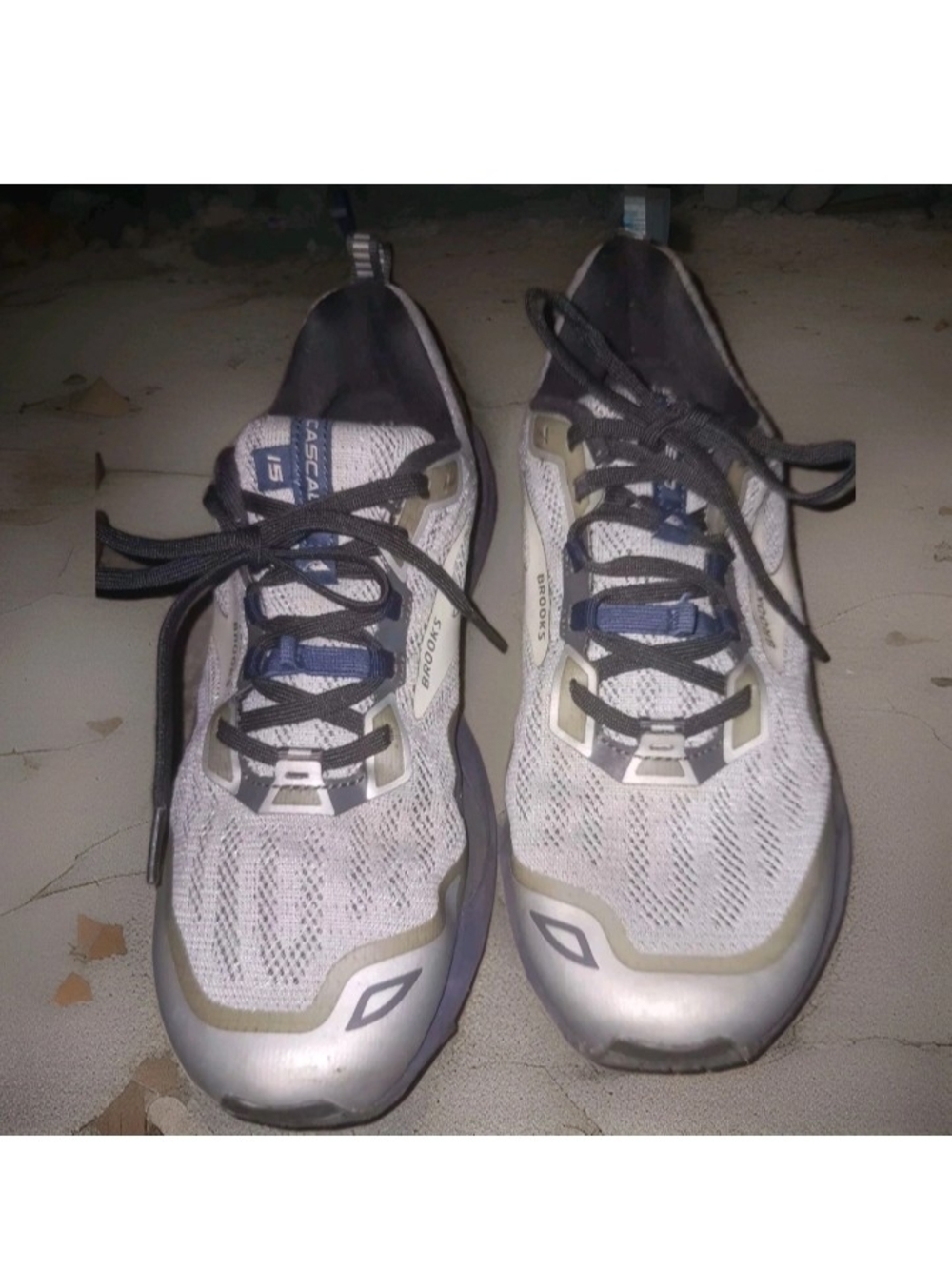 Men's Brooks Cascadia 15 Ebony/Silver/Deep Cobalt Trail Running Shoes Size 8.5